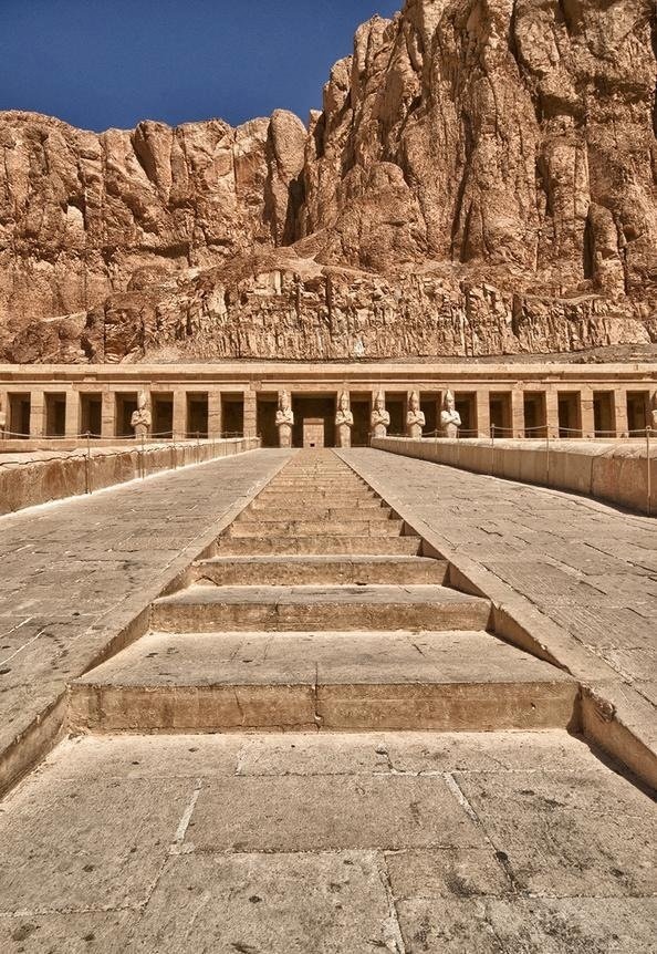 Luxor Queen